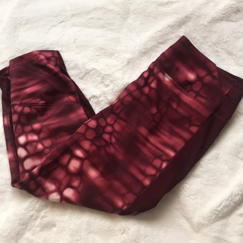 cropped workout leggings